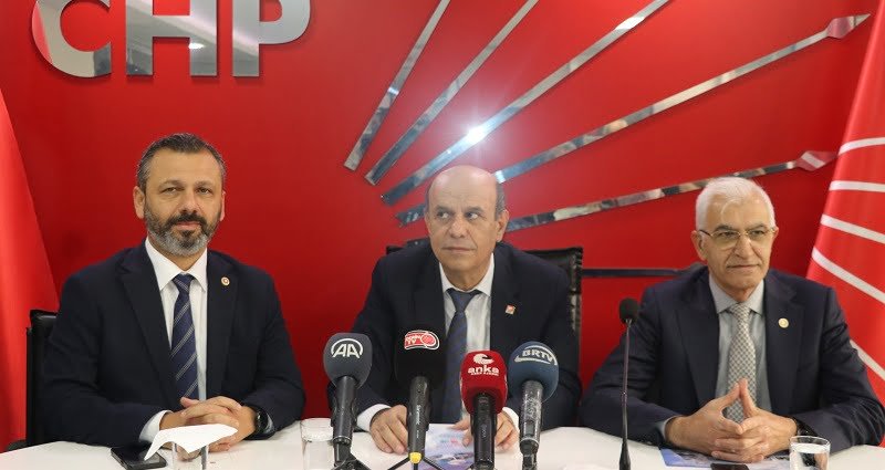 CHP milletvekilleri Erbay ve Kılınç Karabük’te temaslarda bulundu