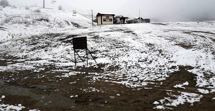 Keltepe’de kar ve sis etkili oluyor