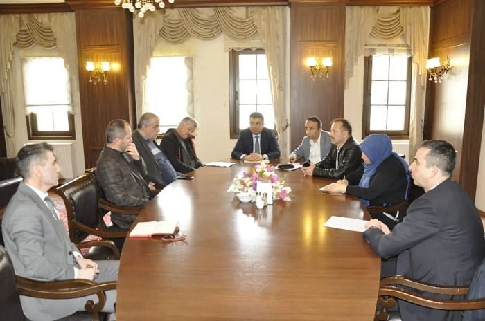 LGS SINAVINA HAZIRLIK TOPLANTILARI DEVAM EDİYOR