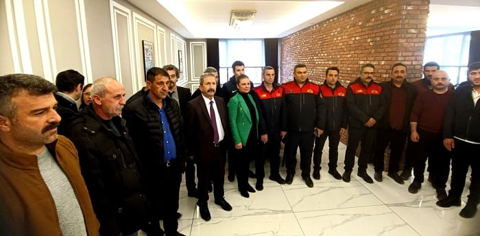 Köse’den, deprem bölgesinde görev yapan Safranbolu ekibine teşekkür belgesi