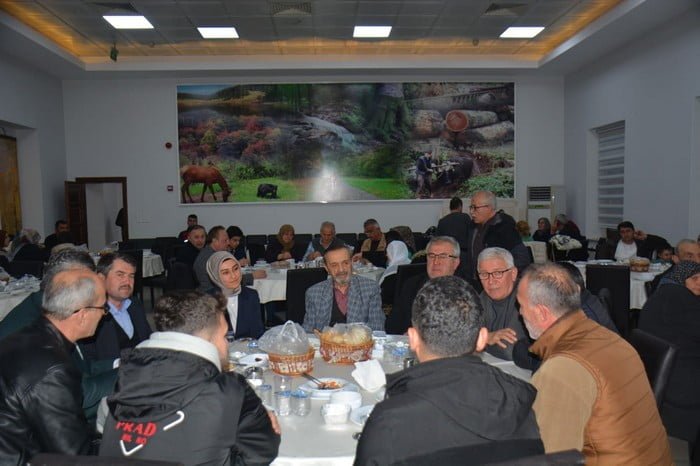 Güneş, Orucunu Depremzedelerle Birlikte Açtı