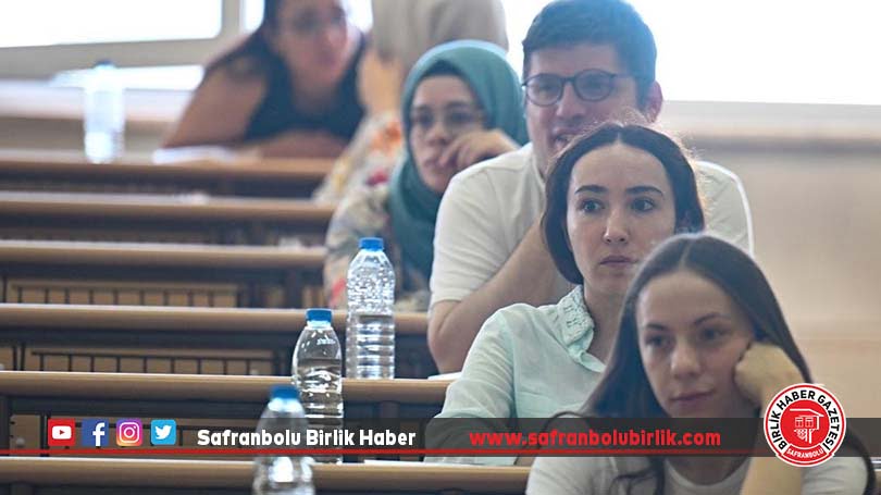 KPSS Alan Bilgisi Sınavları sabah oturumu yapıldı