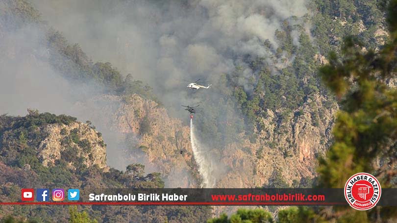 Antalya’nın Kemer ilçesindeki orman yangını kontrol altına alındı