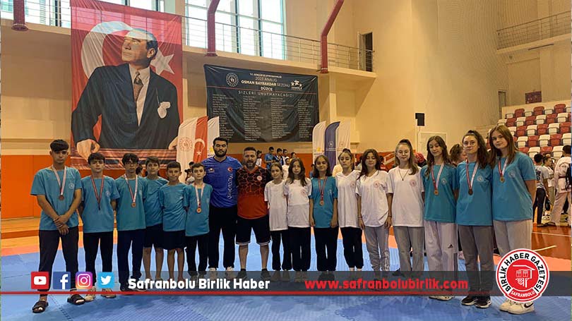 Taekwondo Takımı Yarı Finalde