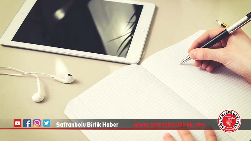 “Sınıfta akıllı cihazların kullanımı akademik başarıyı düşürüyor” uyarısı