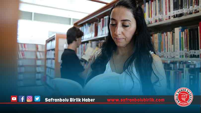 Cesaret vermek için sınava birlikte girdiği oğluyla üniversiteli oldu