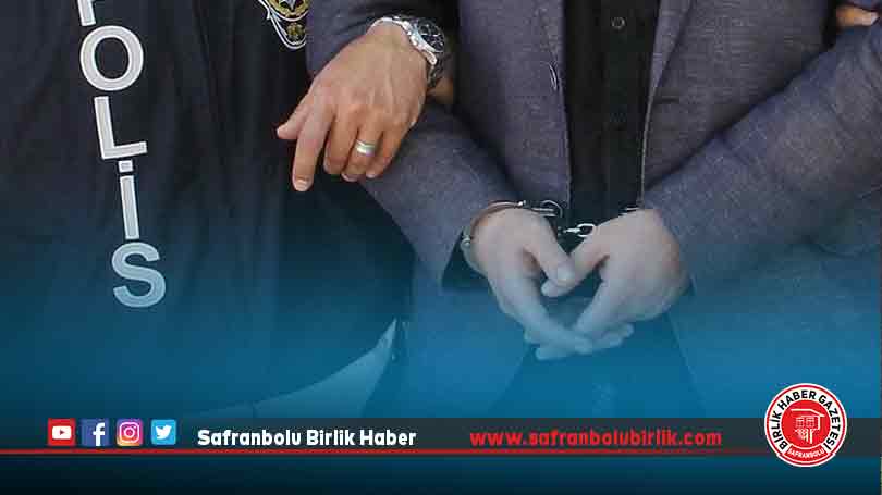 İstanbul’da terör örgütü PKK lehine gösteri düzenleyen 6 zanlıdan 2’si tutuklandı