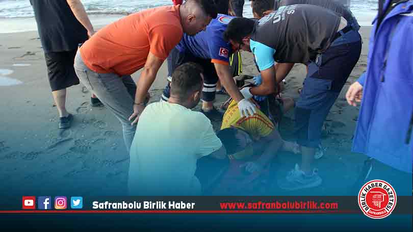 Boğulma tehlikesi geçiren baba kurtarıldı, oğlu kayıp