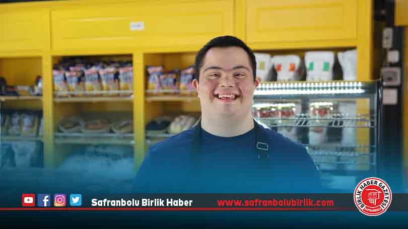 Down sendromlu Ahmet’in çalışma hayali bir günlüğüne gerçek oldu