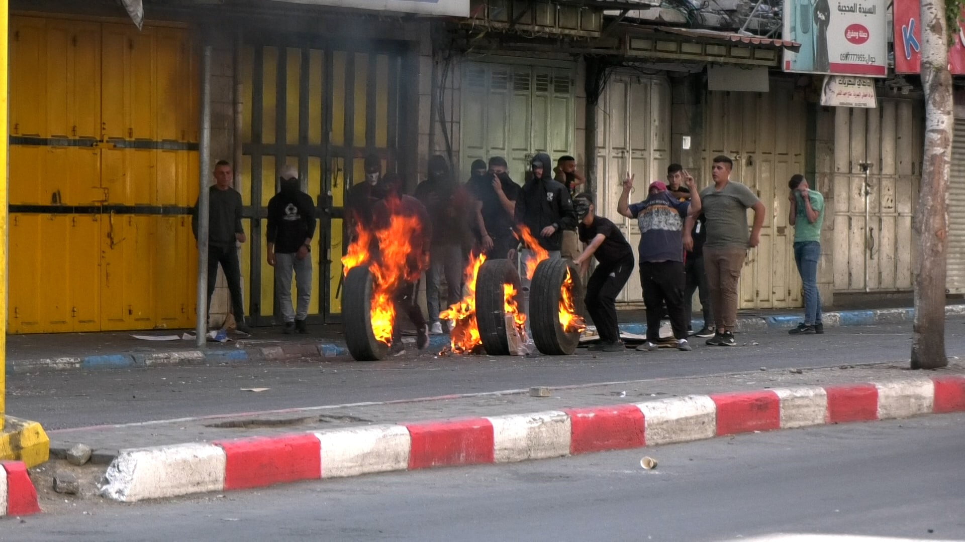 Filistin’de can kaybı 370’e yükseldi
