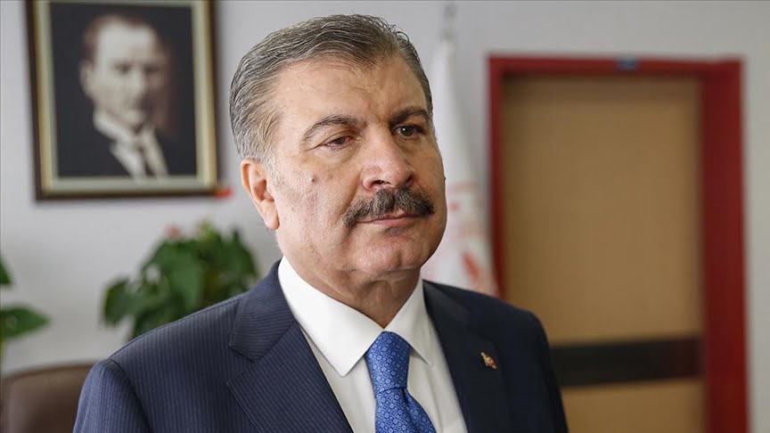 Bakan Koca, “Aşıya karşı olmak gibi bir durumumuz asla söz konusu olamaz”