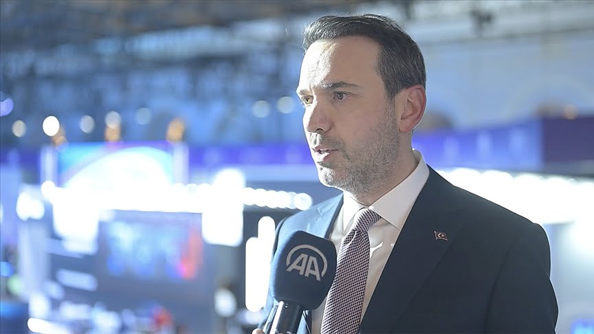 Bakan Bayraktar: “Hedefimiz doğal gazın, elektrik ve madenlerin olduğu ticaret merkezini gerçekleştirmek”