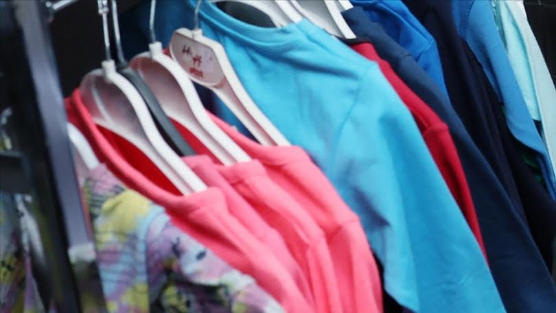 Ekimde fiyatı en fazla artan ürün “çocuk giyimi”, en çok düşen ise “hava yolu ile yolcu taşımacılığı” oldu