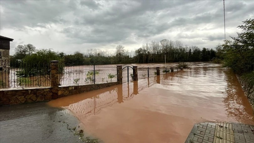 Bartın Irmağı’ndaki su seviyesi 6 metre yükseldi