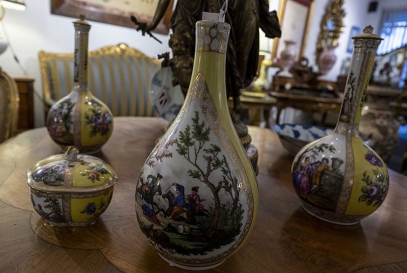 Antikacılık tutkusu doktorluğa galip geldi