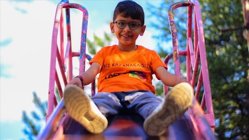 Eskişehir’de tedavi gören 7 yaşındaki Egemen lösemiden kurtuldu