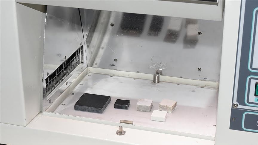 Mermer kesilirken oluşan çamurdan dış cephe kompoziti üretildi