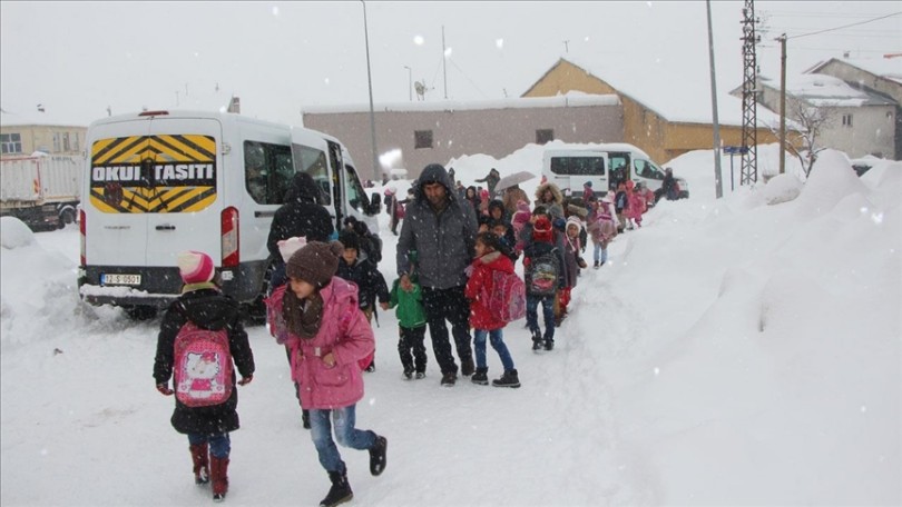 Bingöl’ün Yedisu ilçesinde eğitime 1 gün ara verildi