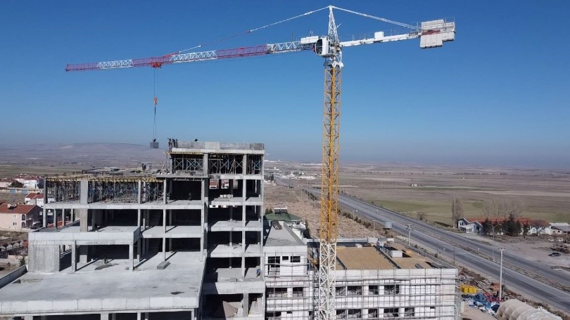 Ölümüne inşaat çalışması