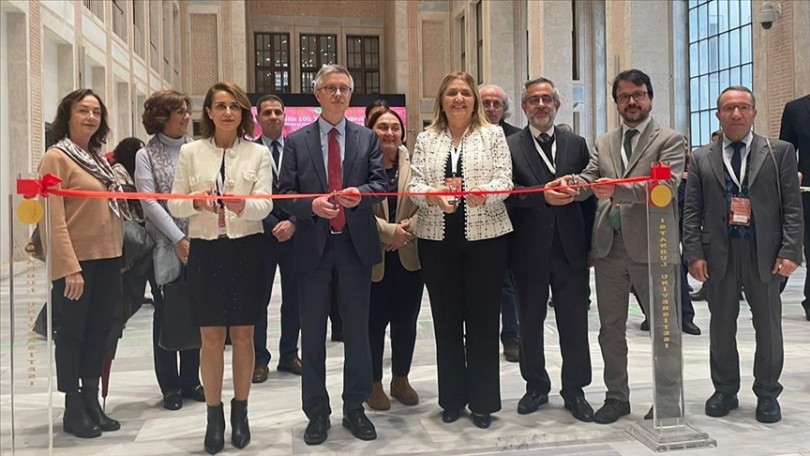 Türkiye’nin Entelektüel Birikimine Edebiyat Fakültesinin Katkısı Sempozyumu başladı