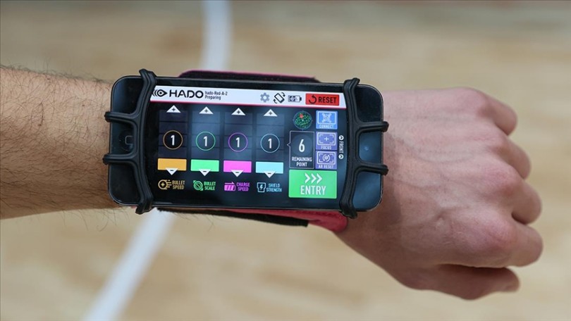 Artırılmış gerçeklik oyunu olan HADO sporu, ilgi odağı haline geldi