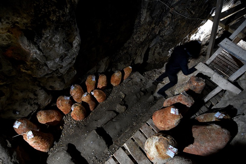 Peynirin lezzetine lezzet katan mağara: Divle Obruk Mağarası