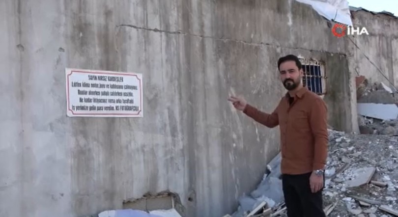 Esnaftan hırsıza not: “Sayın hırsız kardeşler lütfen klima motoru ve kablosunu çalmayınız”