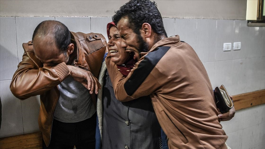 İsrail’in Gazze’ye düzenlediği saldırılarda can kaybı 15 bin 523’e yükseldi