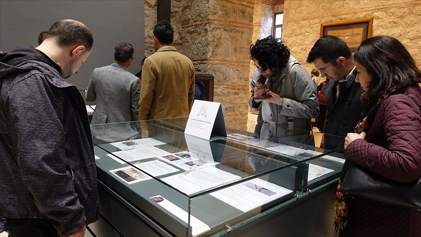 “Geçmişten Günümüze Yazma Eser Konservasyonu” sergisi açıldı