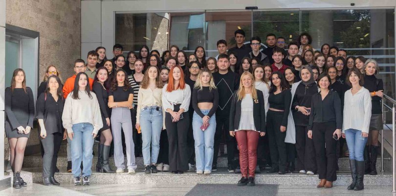 Kadına yönelik şiddete farkındalık için öğrencilerden manifesto