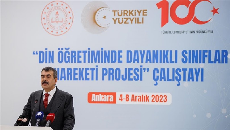 Milli Eğitim Bakanı Tekin, Din Öğretiminde Dayanıklı Sınıflar Hareketi Projesi’nin açılışını yaptı
