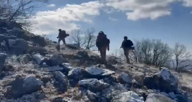 Diyarbakır’da terör mağara ve sığınakları tespit edildi