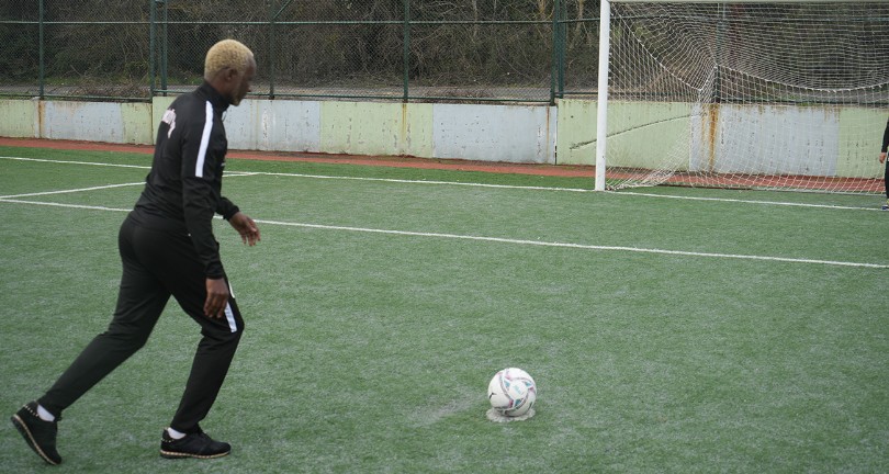 İbrahim Yattara, İstanbul’da Amatör Lig’de oynuyor