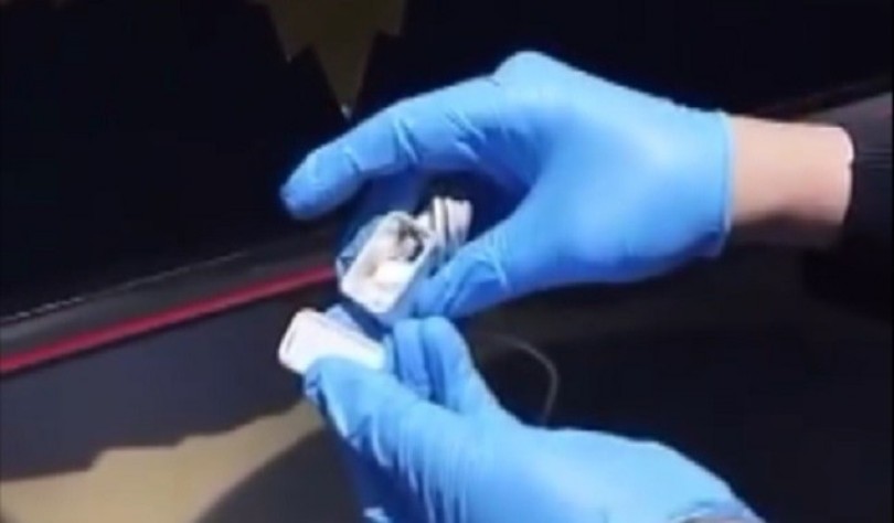 “Bu kadarına pes” dedirtecek görüntü: Şarj aletinde uyuşturucu bulundu