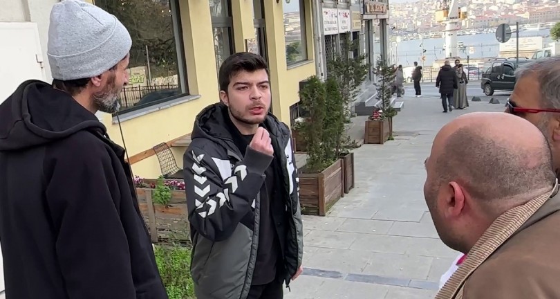 Filistin’e destek yürüyüşünden dönen vatandaşa yumruklu saldırı