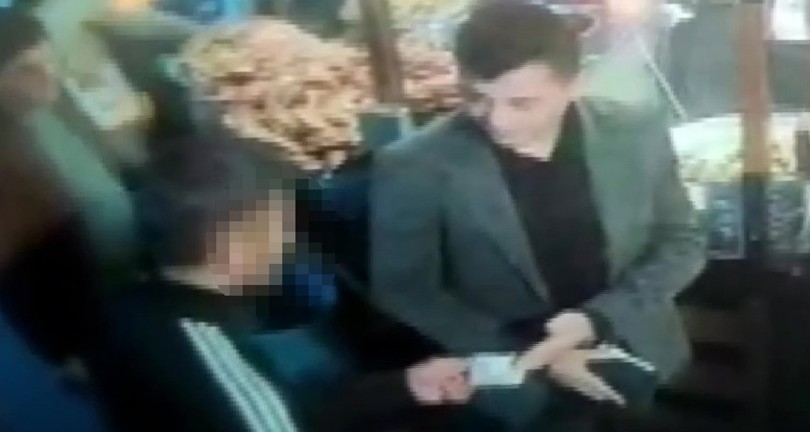 Hem para istedi hem bıçaklayıp kaçtı