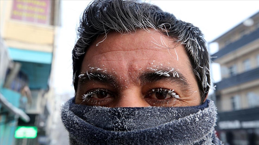 Termometrelerin gece eksi 31’i gösterdi