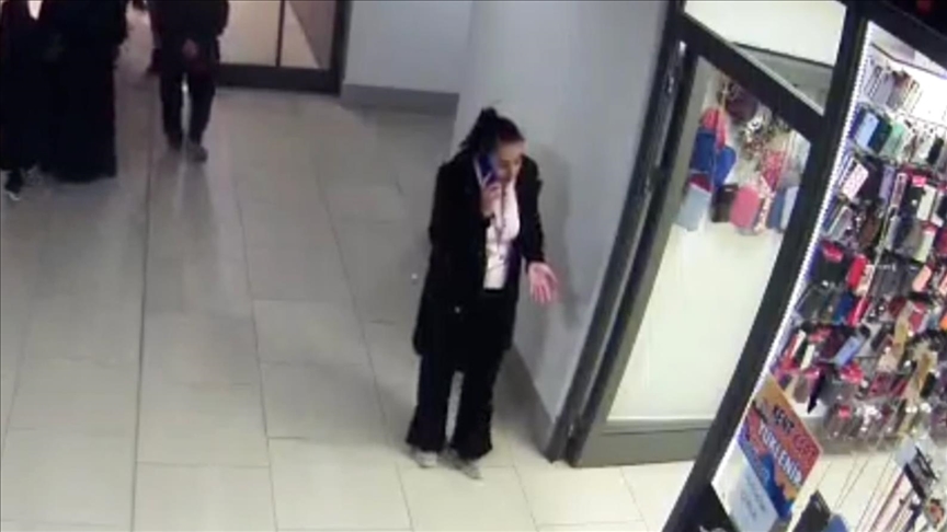 Sahte doktor yaka kartı kullanan kadın yakalandı