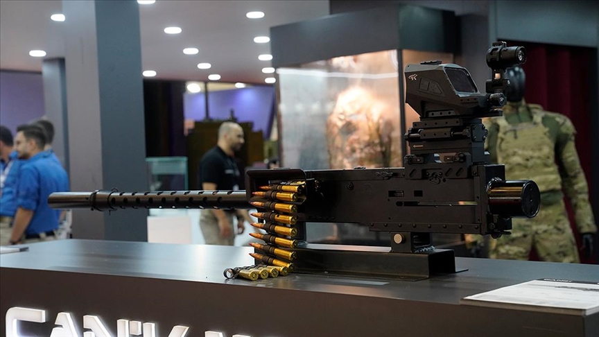 Türk silah üreticisi ihracat hedefini 12’den vurdu