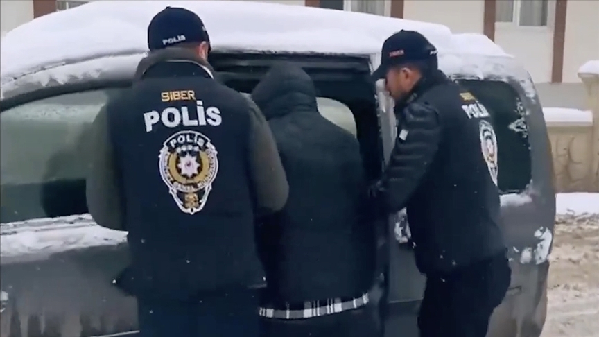 “Sibergöz-20” operasyonunda 64 kişi yakalandı
