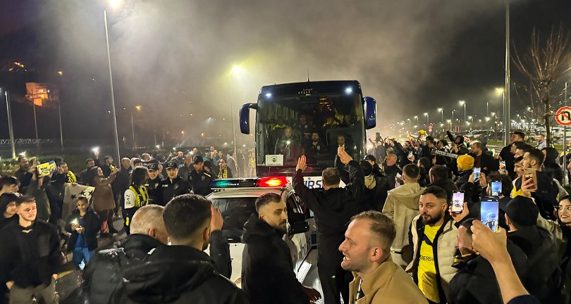 Fenerbahçe kafilesi maç için Rize’ye geldi