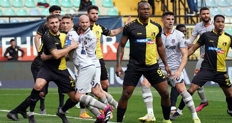 Başakşehir ile İstanbulspor 4. randevuda