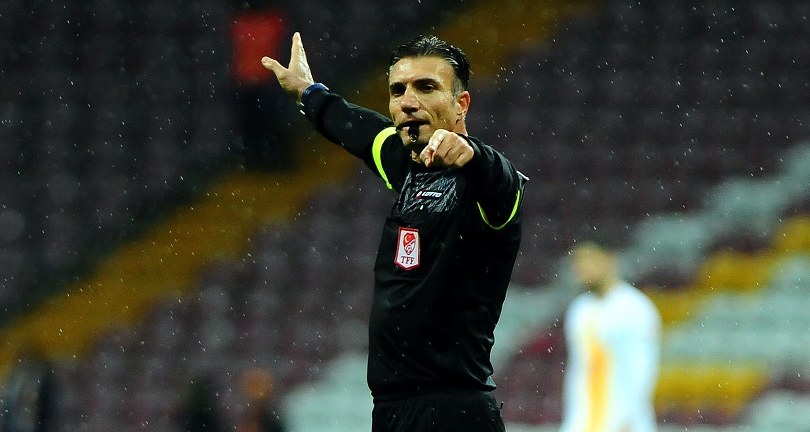 Çaykur Rizespor – Fenerbahçe maçının VAR hakemi Özgür Yankaya oldu