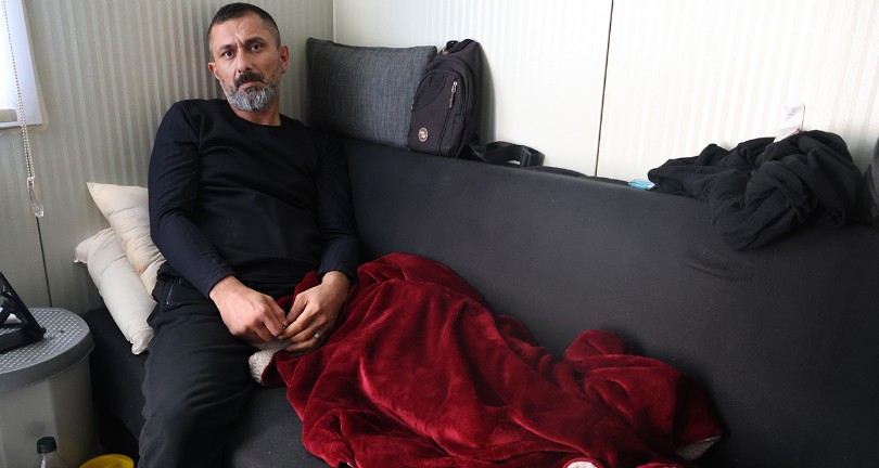 “Mezardan da dar bir yerde 4 gün kaldım”