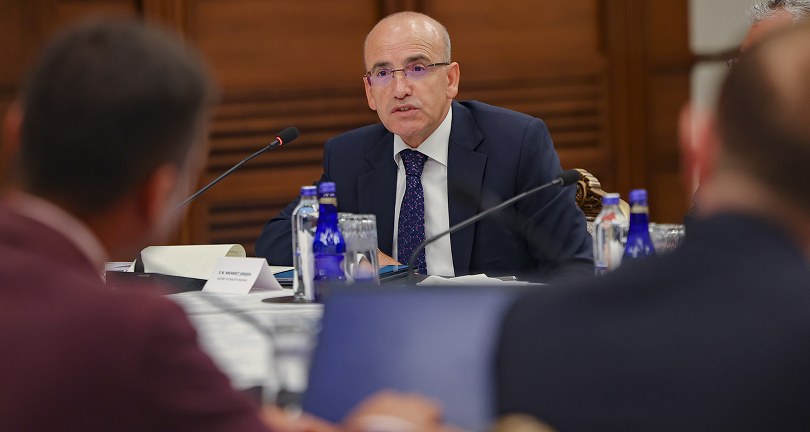 Bakan Şimşek: “Bizden duymadığınız hiçbir habere itibar etmeyiniz”