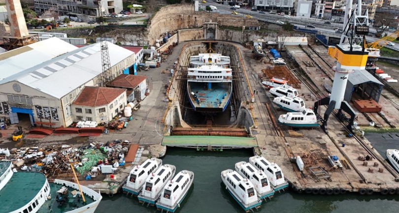 Osmanlı Devleti’nin mirası Haliç Tersanesi’nde 6 asırdır gemilerin yaraları sarılıyor