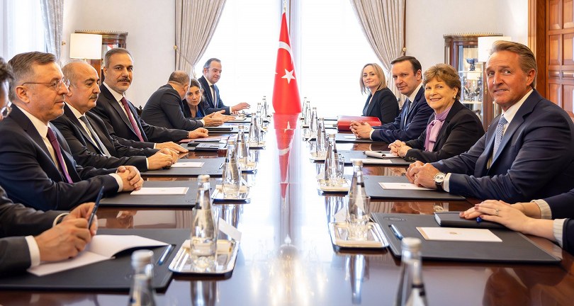 Bakan Fidan, ABD’li Senatörleri kabul etti