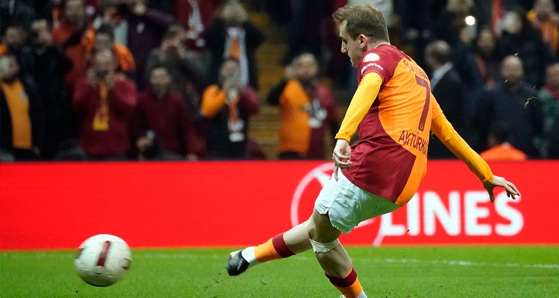 Süper Lig’de 100 kez beyaz noktaya gidildi!