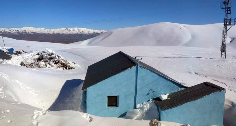 Kar kalınlığı 3 metreyi aştı