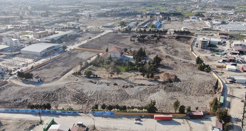 200 kişiye mezar olan 600 Evler Sitesi’nden geriye tabela ve boş arazi kaldı